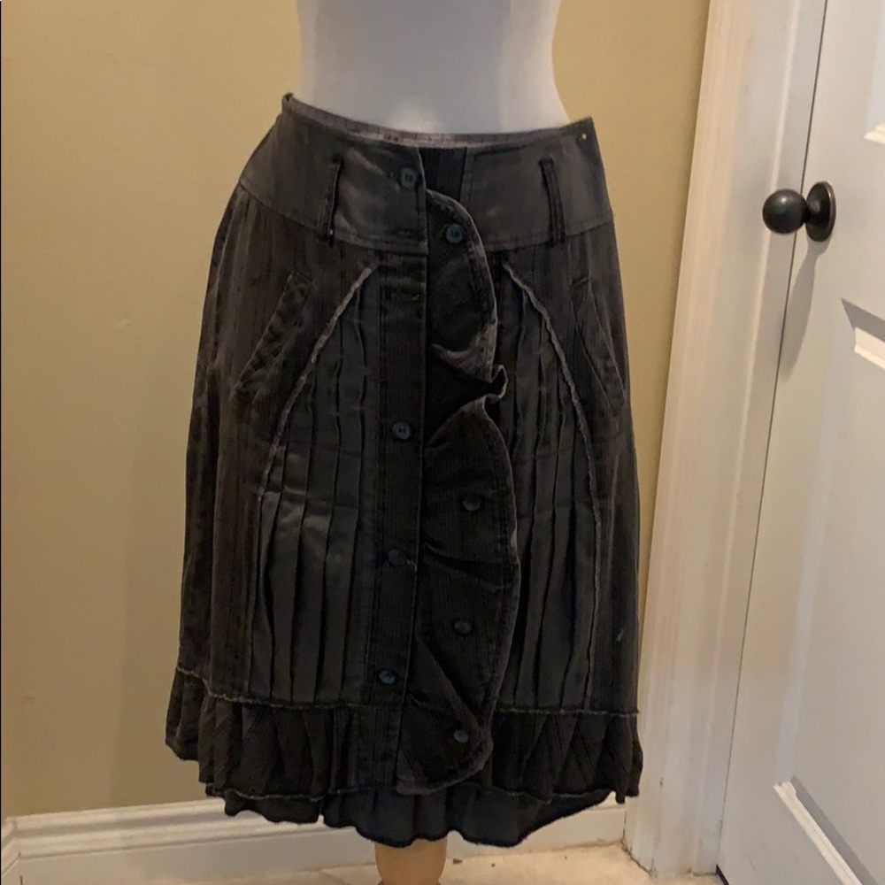European skirt
